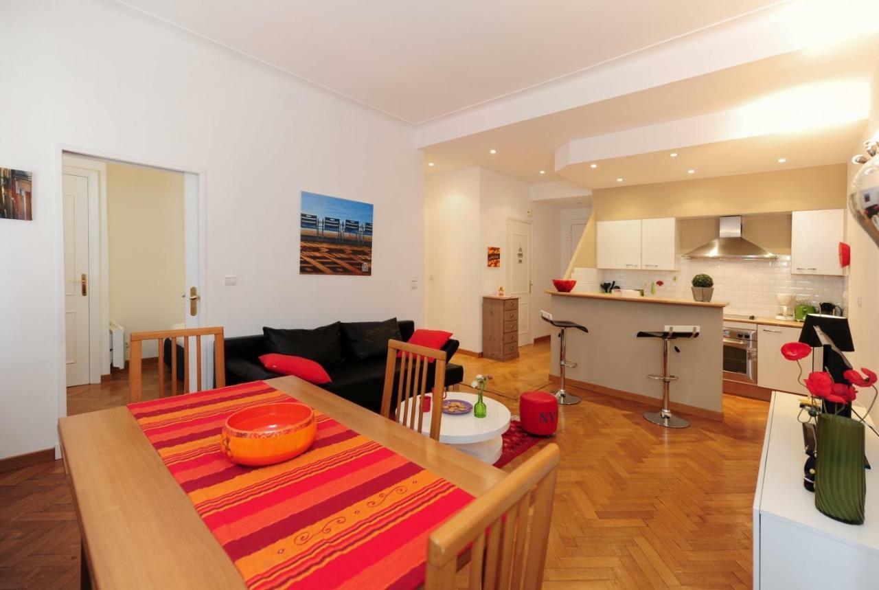 Le Savoy Palace - Five Stars Holiday House Niza Exterior foto
